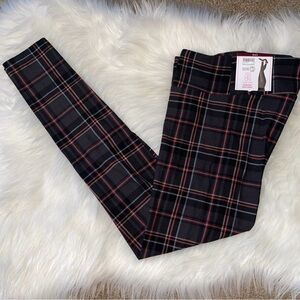 NO BO High Rise Suede Legging Ankle Length.Available in size Small or XXl. NWT